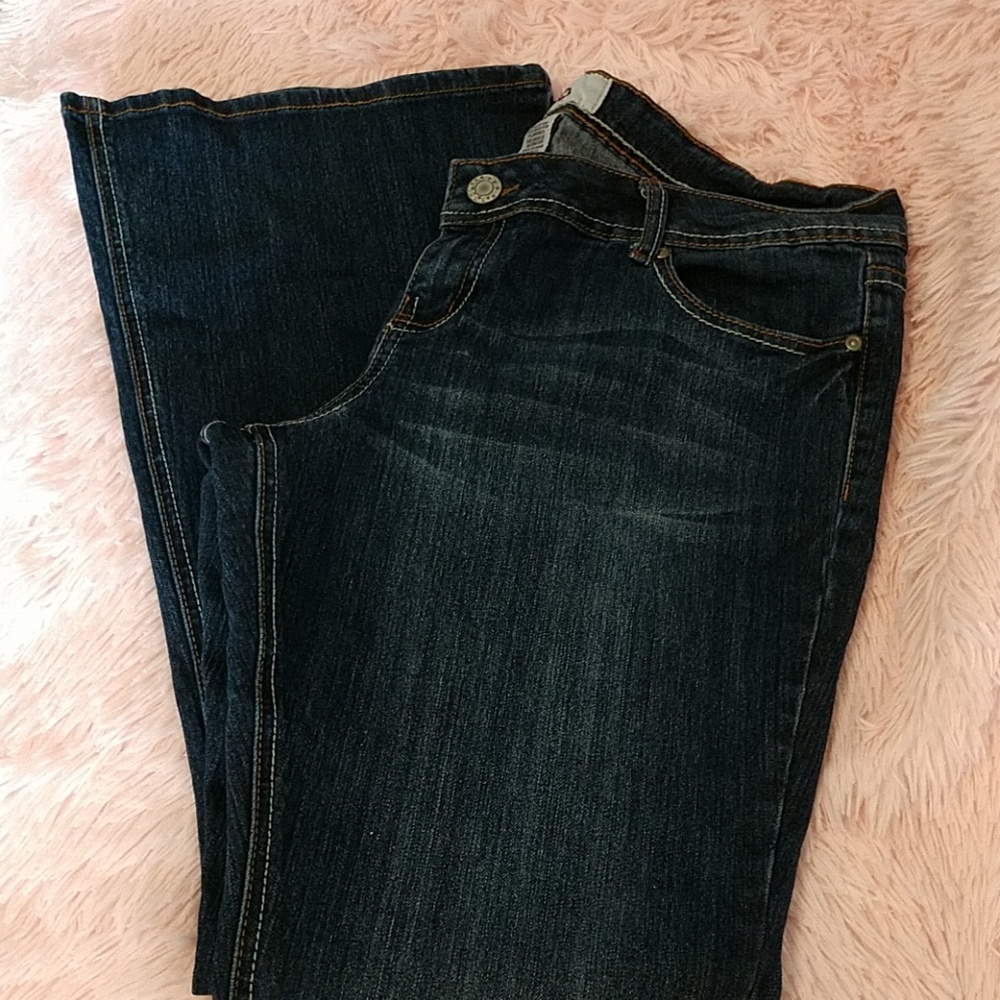 Bell-bottom jeans